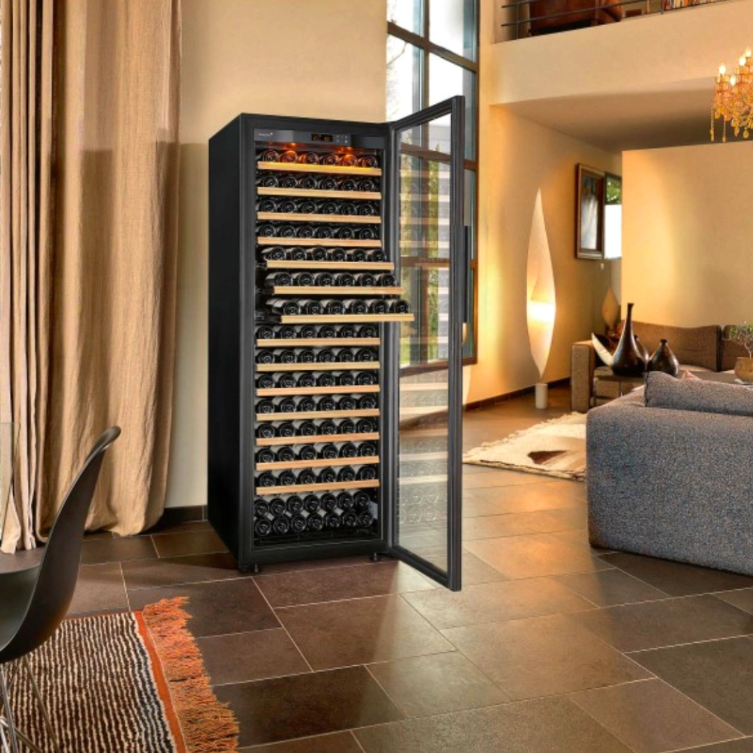 Cave à vin- Conception de biens d'équipement pour l'industrie-Innovation-Design Industriel -Agence de design industriel Lyon - Design global - Modélisation CAO 3D pour industrie. Designer industriel indépendant