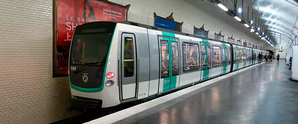 Design Transport - Design Metro -Design Public -Conception de biens d'équipement pour l'industrie - Étude de faisabilité industrielle - Design Produit-Innovation-Design Industriel -Projet Demaneo - Agence de design industriel Lyon - 